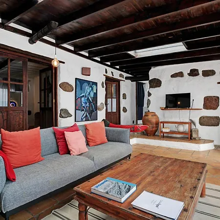 Casa Lupe - Tipica Casa-patio * Тегисе