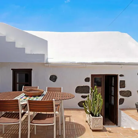 Holiday home Casa Lupe - Tipica Casa-patio Teguise (Lanzarote)