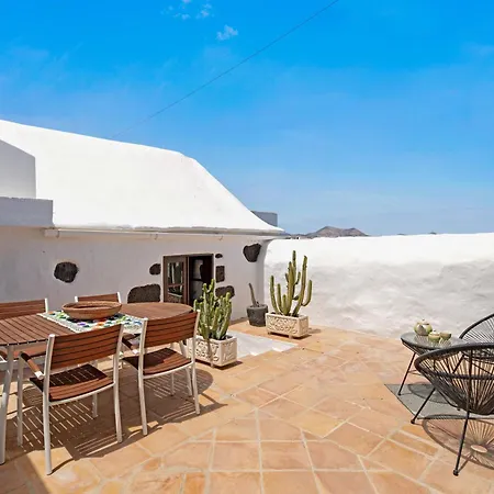 Casa Lupe - Tipica Casa-patio * Teguise (Lanzarote)